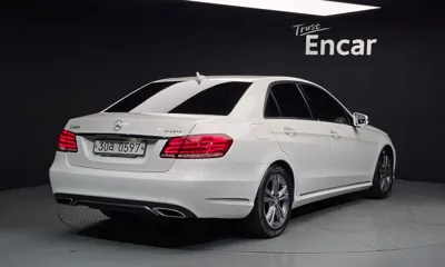 Mercedes-Benz E-Class 2016, 137738 км, за 6695.55 USD