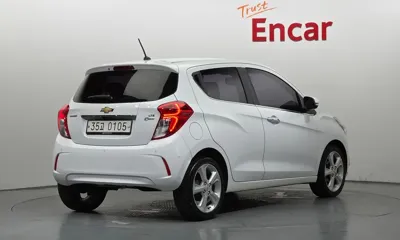 ChevroletGMDaewoo Spark 2017, 133034 км, за 3966.16 USD