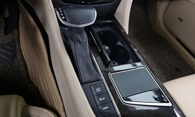 Cadillac CT6 2018, 139034 км, за 9915.4 USD - фото 9