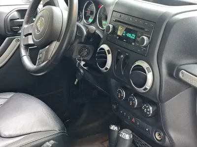 Jeep Wrangler 2014, 116000 км, за 12948.54 USD - фото 6
