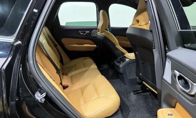 Volvo XC60 2022, 38430 км, за 27558.54 USD - фото 12