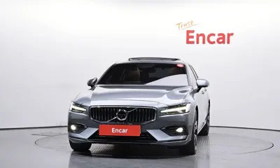 Volvo S60 2020, 105250 км, за 15526.92 USD