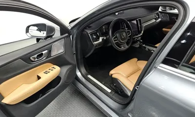 Volvo S60 2020, 105250 км, за 15526.92 USD - фото 11
