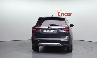 Kia Seltos 2020, 62496 км, за 10505.45 USD