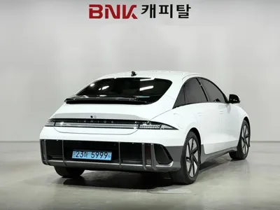 Hyundai Ioniq6 2023, 34369 км, за 7169.37 USD