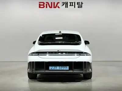 Hyundai Ioniq6 2023, 34369 км, за 7169.37 USD