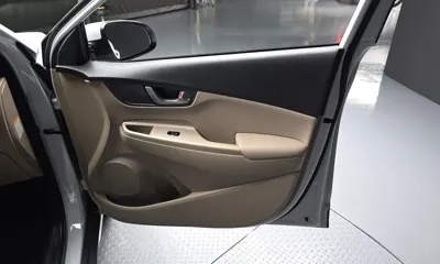 Hyundai Kona 2020, 48448 км, за 13680.79 USD - фото 24