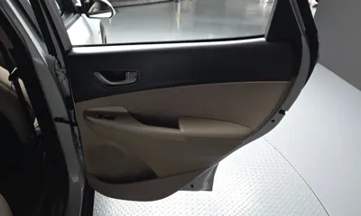 Hyundai Kona 2020, 48448 км, за 13680.79 USD - фото 25