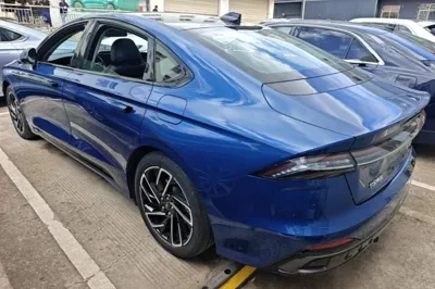 Lincoln Z 2022, 24300 км, за 25247 USD