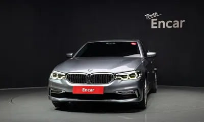 BMW 5-Series 2018, 98287 км, за 14703.95 USD