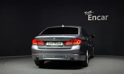 BMW 5-Series 2018, 98287 км, за 14703.95 USD