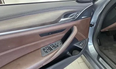 BMW 5-Series 2018, 98287 км, за 14703.95 USD - фото 35