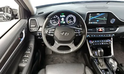 Hyundai Grandeur 2018, 61040 км, за 10706.77 USD - фото 13
