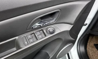 ChevroletGMDaewoo Cruze 2013, 162854 км, за 1975.55 USD - фото 18