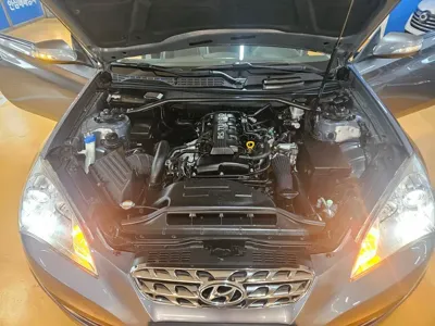 Hyundai Genesis 2011, 144941 км, за 2702.35 USD - фото 6