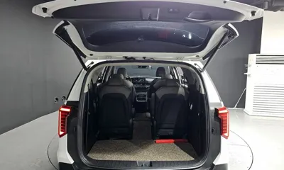 Kia Canival 2024, 50735 км, за 20878.76 USD - фото 20