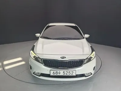 Kia K3 2016, 120963 км, за 5579.62 USD