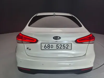 Kia K3 2016, 120963 км, за 5579.62 USD - фото 9
