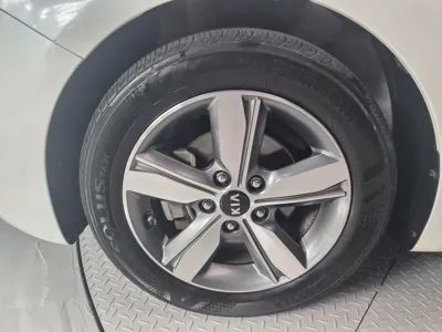 Kia K3 2016, 120963 км, за 5579.62 USD - фото 20
