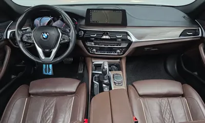 BMW 5-Series 2018, 47654 км, за 21333.86 USD - фото 7