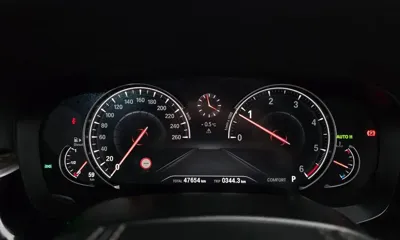 BMW 5-Series 2018, 47654 км, за 21333.86 USD - фото 8