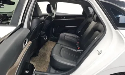 Kia K5 2021, 33547 км, за 12745.29 USD - фото 11