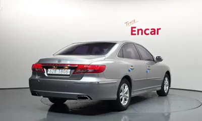 Hyundai Grandeur 2010, 121739 км, за 2317.88 USD