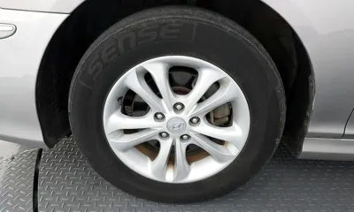 Hyundai Grandeur 2010, 121739 км, за 2317.88 USD