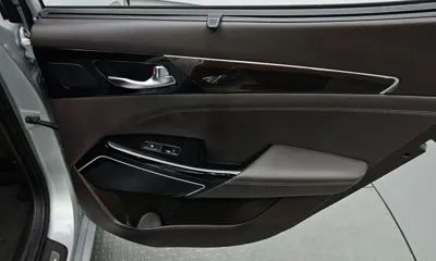 Kia K7 2019, 167295 км, за 7548.9 USD - фото 25
