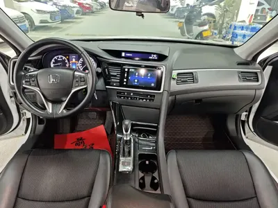 Honda Spirior 2017, 160000 км, за 10005.69 USD - фото 10