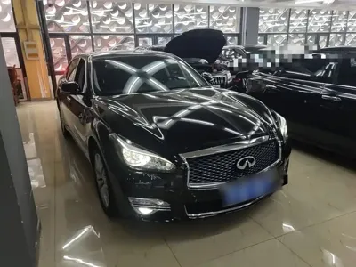 Infiniti Q70 2018, 89100 км, за 13280.32 USD