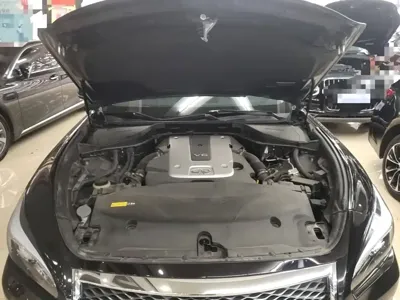 Infiniti Q70 2018, 89100 км, за 13280.32 USD - фото 20