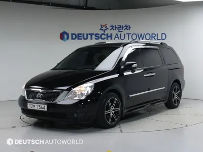 Kia Canival · 2013 год