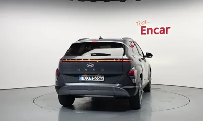 Hyundai Kona 2025, 5028 км, за 21937.51 USD
