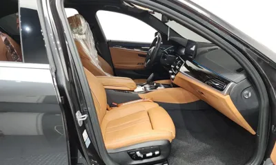 BMW 5-Series 2021, 73683 км, за 22009.5 USD - фото 26