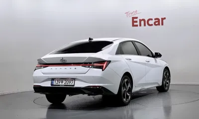 Hyundai Avante 2022, 33656 км, за 15302.46 USD