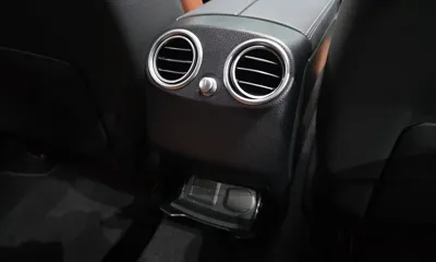 Mercedes-Benz GLC-Class 2021, 75305 км, за 24832.6 USD - фото 32