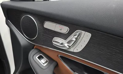 Mercedes-Benz GLC-Class 2021, 75305 км, за 24832.6 USD - фото 34