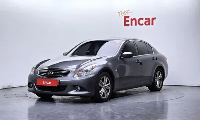 Infiniti G · 2011 год