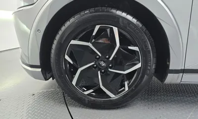 Hyundai Ioniq5 2022, 59439 км, за 19561.51 USD