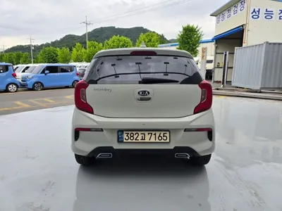 Kia Morning 2021, 22826 км, за 7811.47 USD
