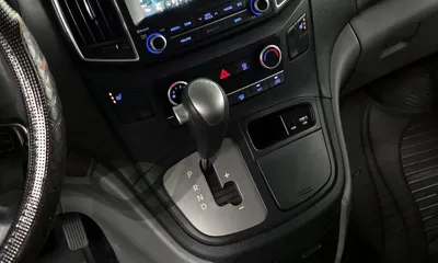 Hyundai Starex 2018, 172097 км, за 5550.05 USD - фото 9