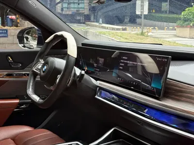 BMW 7 Series 2023, 57000 км, за 81331.82 USD - фото 7