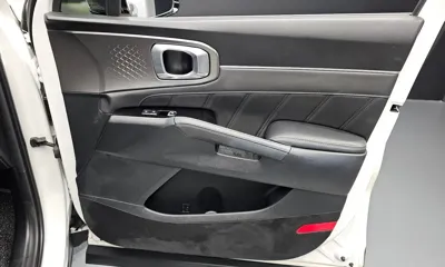 Kia Sorento 2023, 90961 км, за 17592.23 USD - фото 24