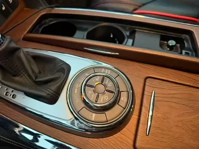 Nissan Patrol 2018, 43000 км, за 25669.75 USD