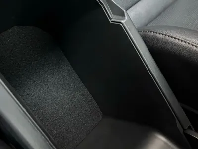 Toyota Camry 2024, 19000 км, за 16674.18 USD - фото 26