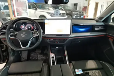 Volkswagen Magotan 2024, 4200 км, за 28614 USD - фото 12