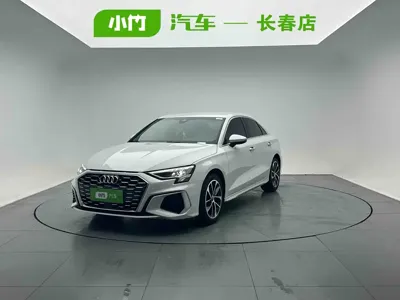 Audi A3 · 2022 год