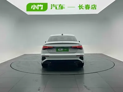 Audi A3 2022, 38000 км, за 18834.24 USD