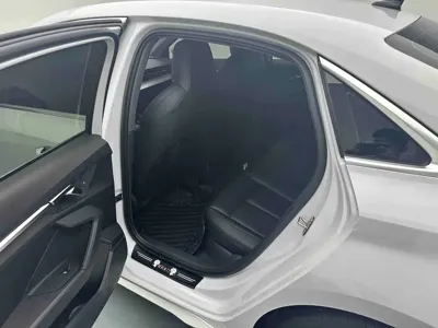 Audi A3 2022, 38000 км, за 18781 USD - фото 12